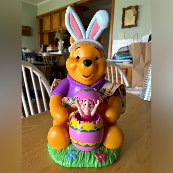 Winnie the Pooh and Piglet Spring Popcorn Bucket!